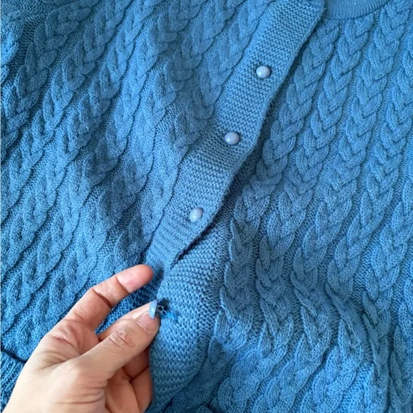 Vintage College Point Medium Cardigan Blue Crewneck Cable Knit Acrylic Classic - Picture 11 of 12